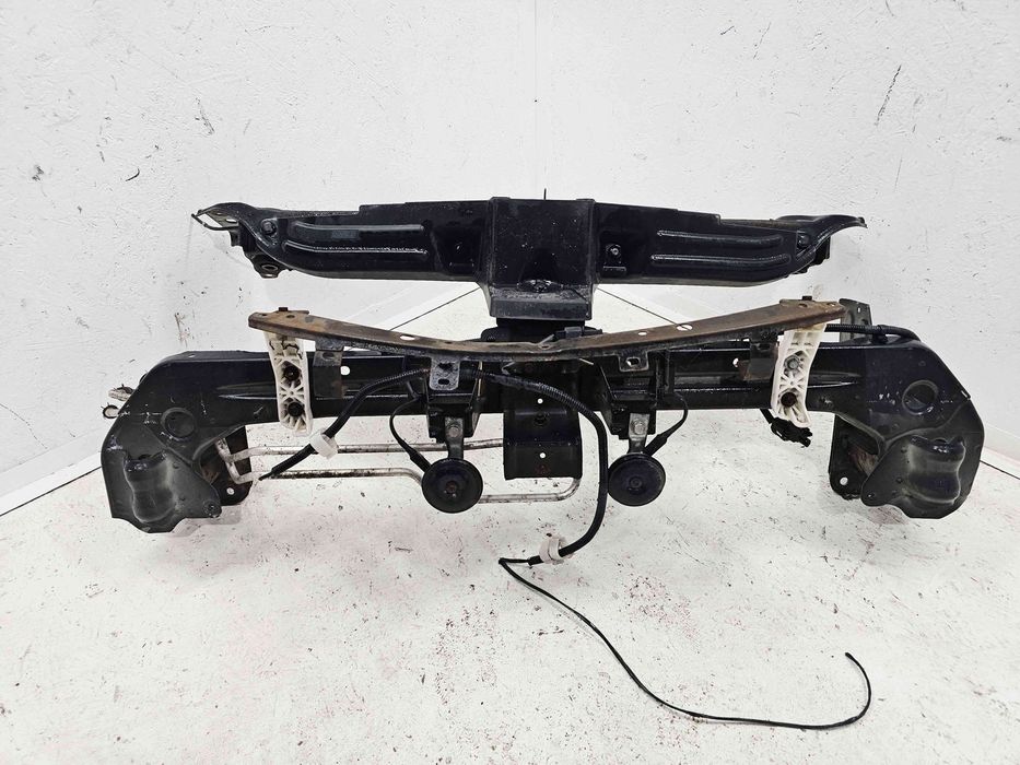 Armatura bara fata MITSUBISHI Outlander II [Fabr 2006-2015] OEM