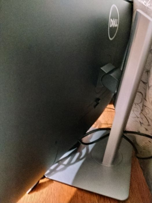 Monitor Dell U2715H 27" 2K 60Hz