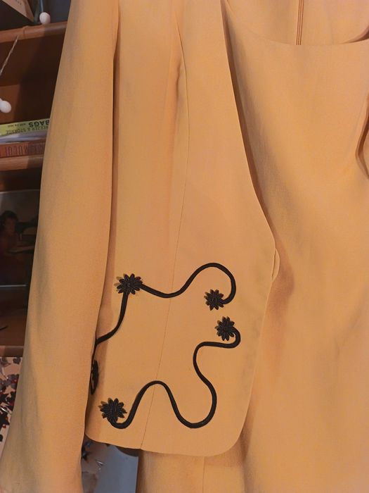 Vând compleu elegant Rochie si sacou