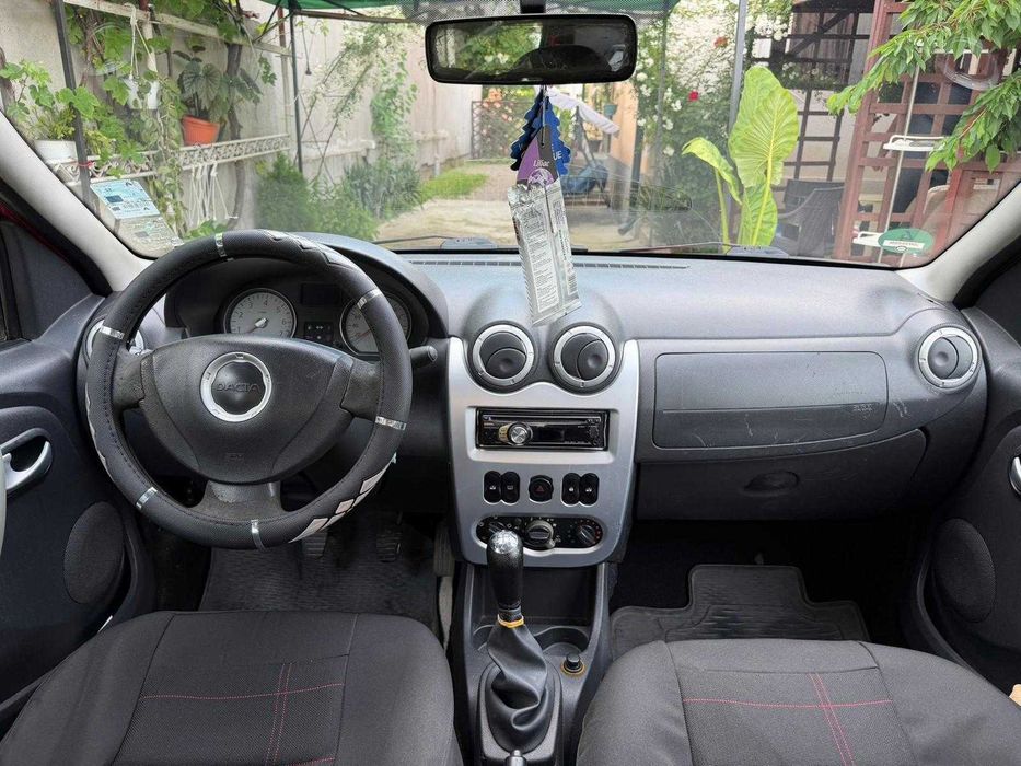 Dacia Logan Laureat Motorizare 1.5 DCI Proprietar