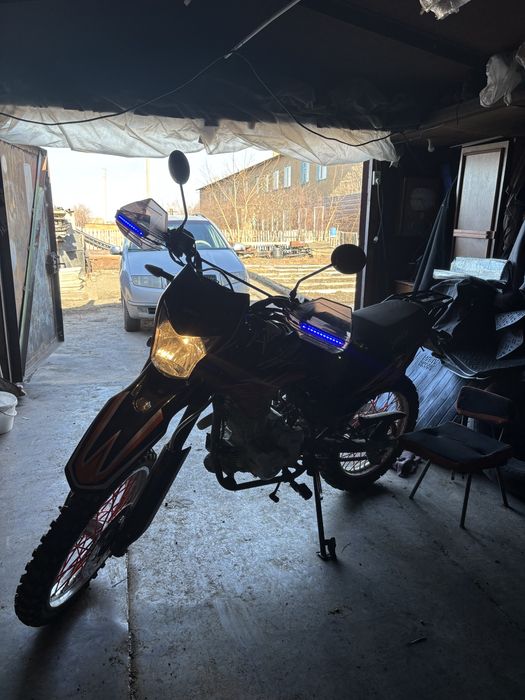 Yaqi 250-2 продам мотоцикл