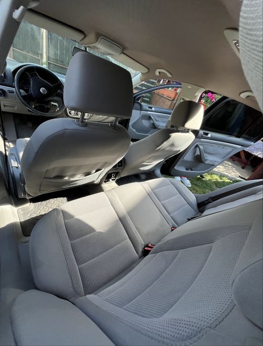 VOLKSWAGEN Jetta 2005 — imagine 5