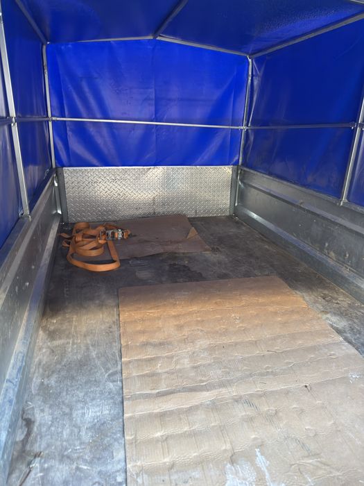 Remorca auto 750 kg basculabila