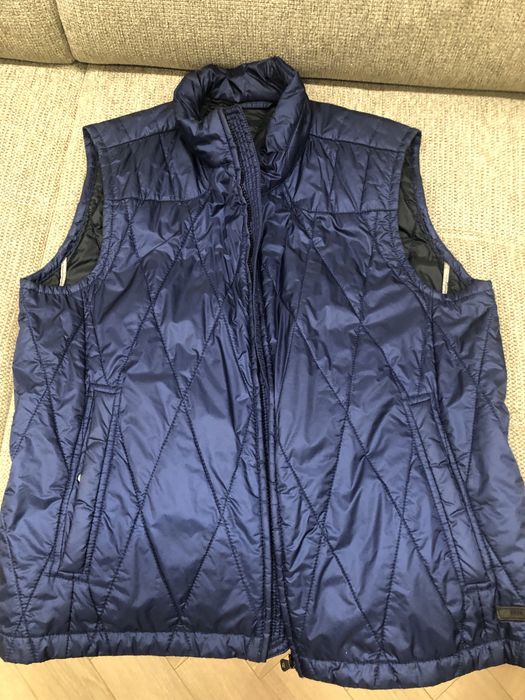 Продам жилет мужской