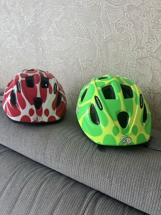 Продам детский шлем