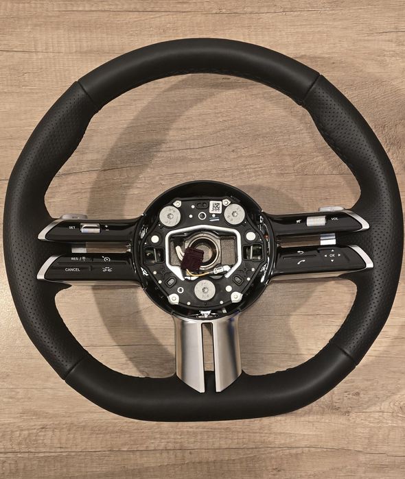 Нов Спортен Волан AMG Line Mercedes W206 W223 W213 W257 W167 GLE V297