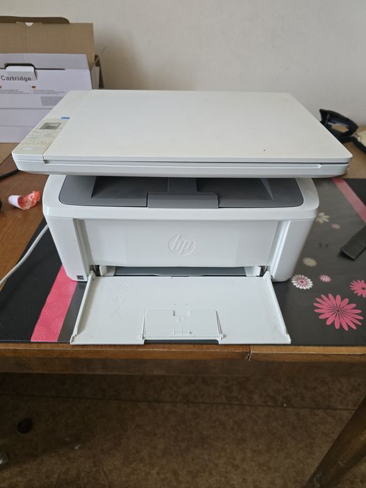 Принтер със скенер  HP LaserJet M140we