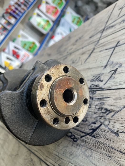 Коленвал на лада ларгус (К4М )