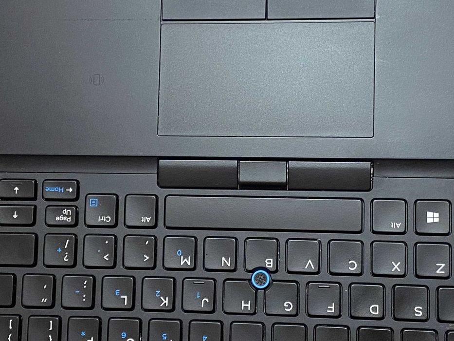 Laptop Dell iNtelCore i5 / i7 16GB Rami SSD 256GB