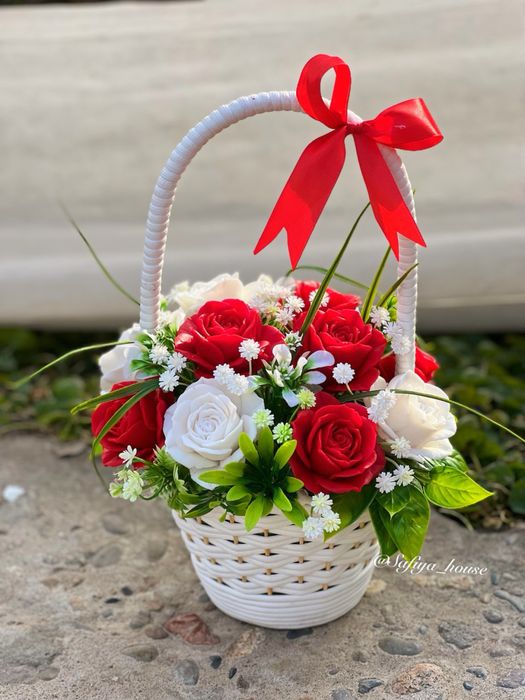 Sovunli gullar bayramga