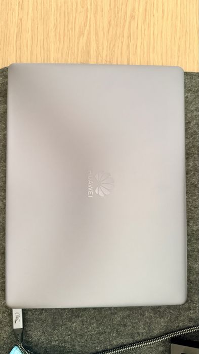 Laptop Huawei Matebook 13