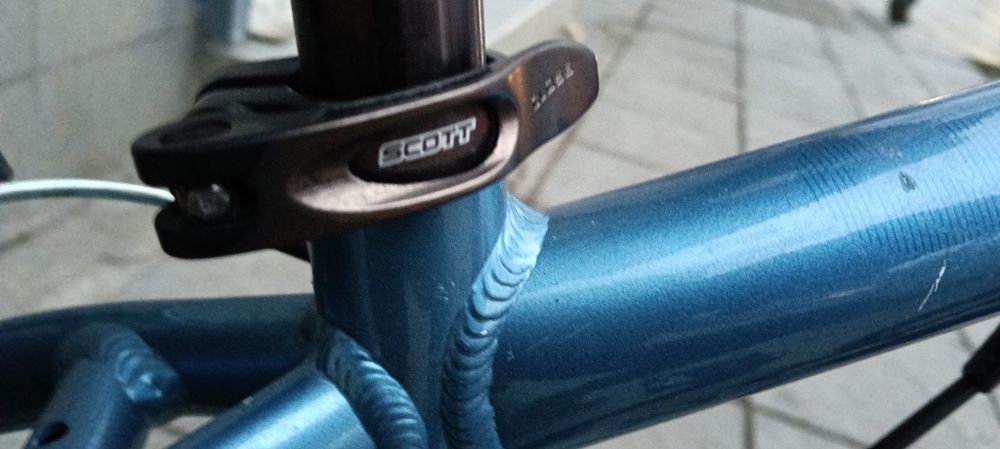 Продавам алуминиев велосипед Scott 26 цола,34 см