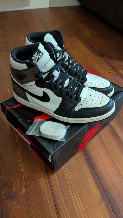 Jordan 1  High Dark Mocha