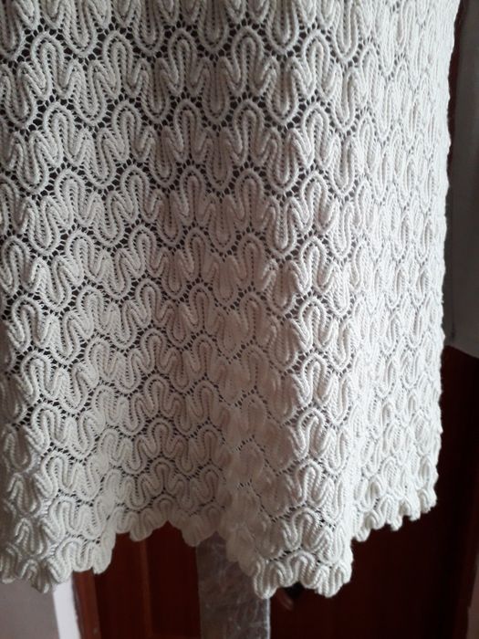 Tunica kimono din dantelă