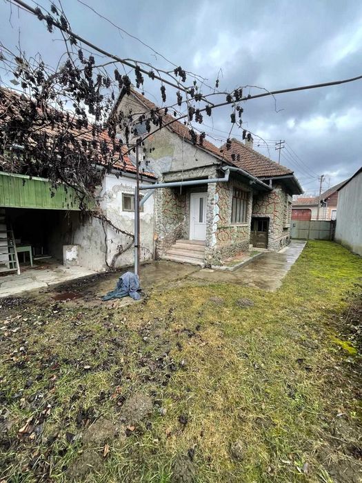 Vând casă în Făgăraș