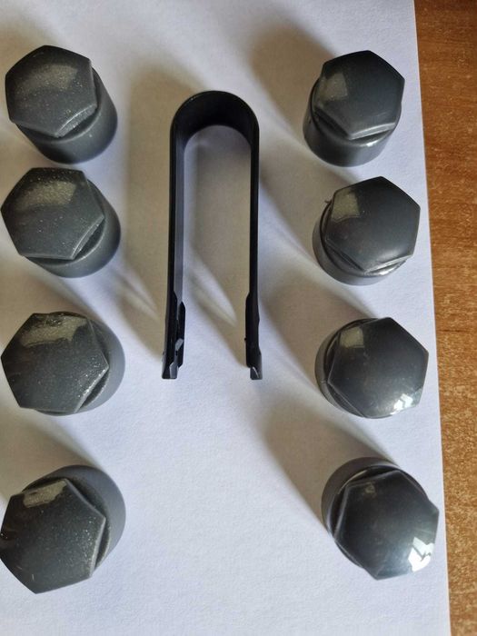 Set 24 capace prezoane roti