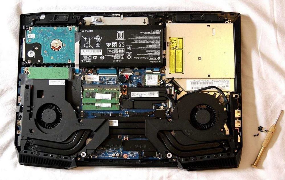 Как разобрать ноутбук ardor Как разобрать ноутбук ardor