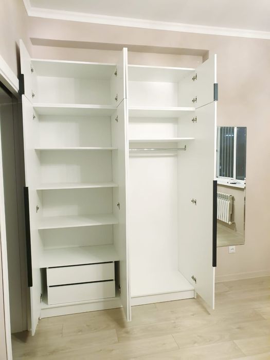 4 дверные шкафы по 85000