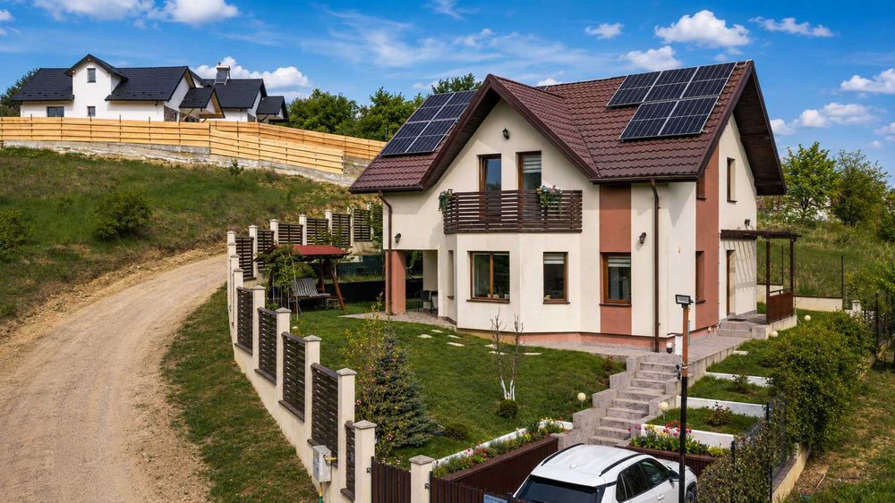 Bucium – Pădurea de Tei | Casă 140 mp | Panoramă Superbă | Panouri Fotovoltaice