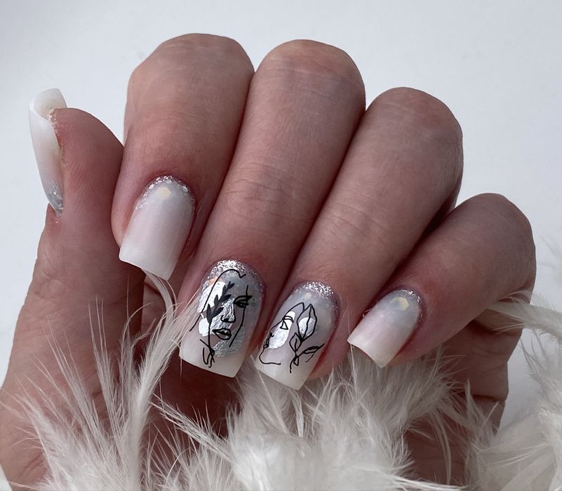 Маникюр , гель-укрепление  / Наращивание  ногтей