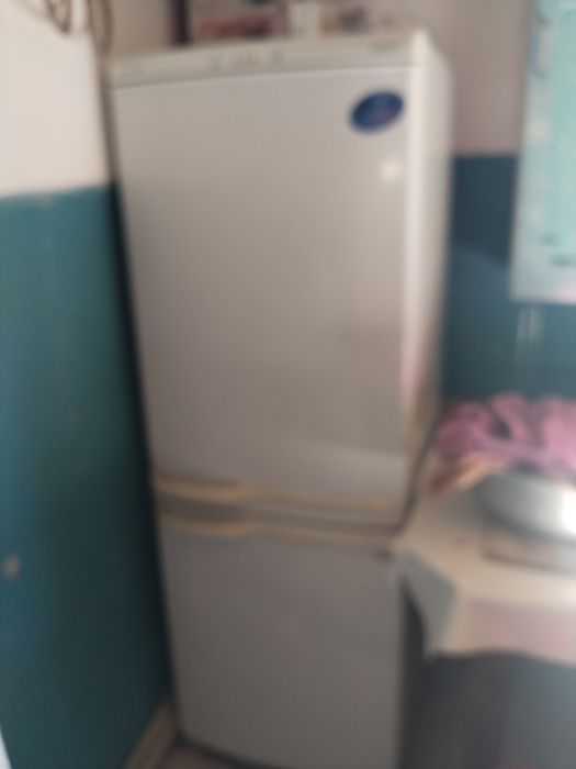 samsung холодильник продам срочно