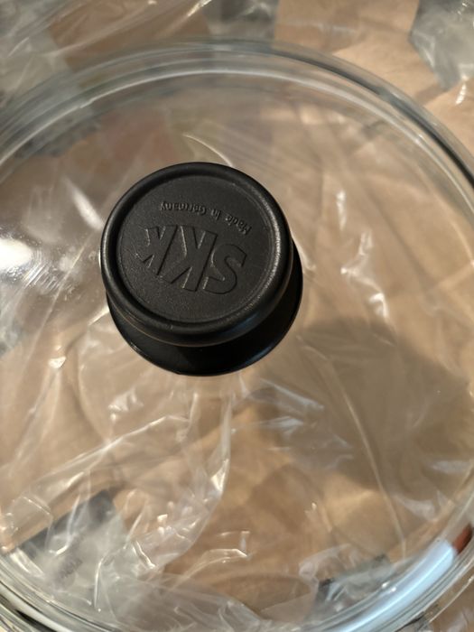 Тенджера SKK със стъклен капак