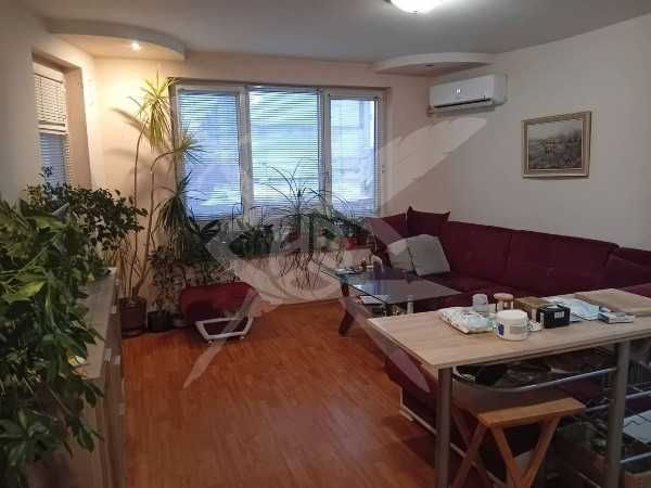 Двустаен апартамент в Славейков 99212