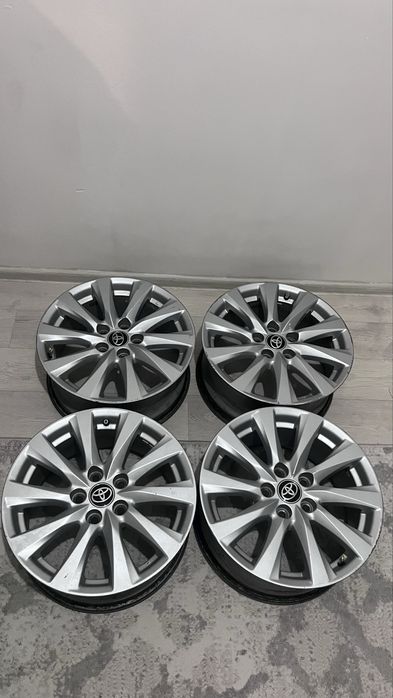 Диски камри р17