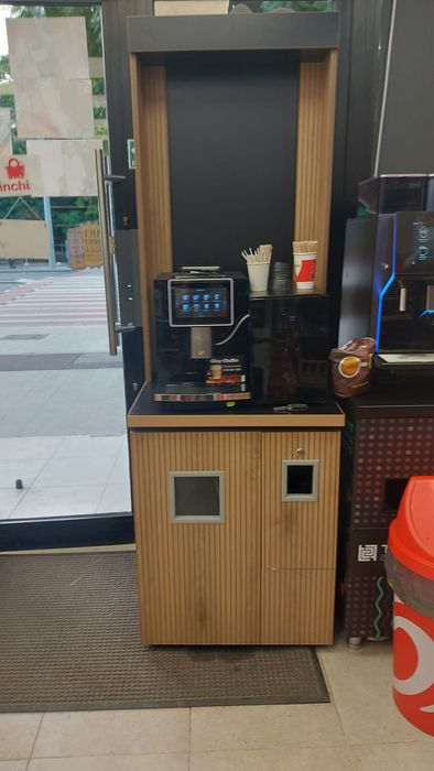 Amplasam automate cafea !!!