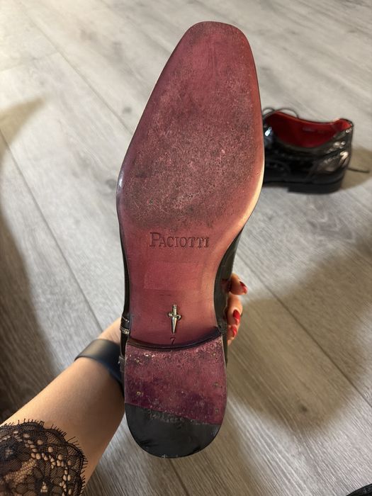 Продам туфли paciotti