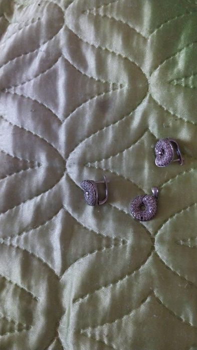 Продам  серьги 925 проба