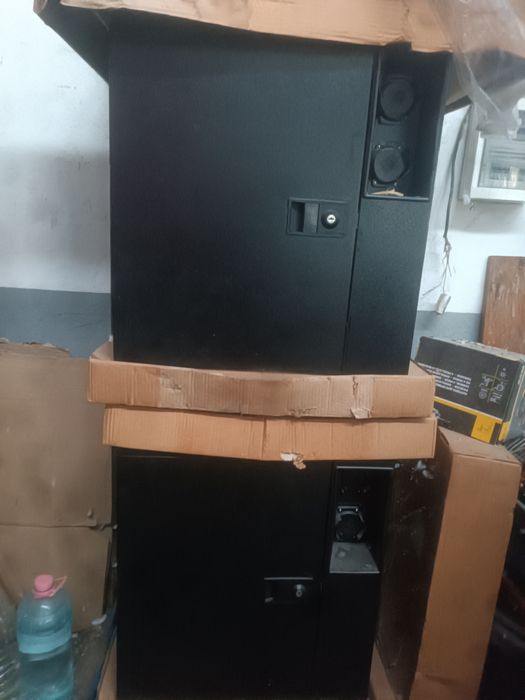 Expresoare profesionale cafea. Noi