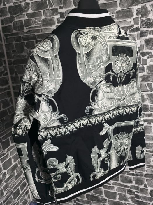 Balmain горнище НАМАЛЕНО