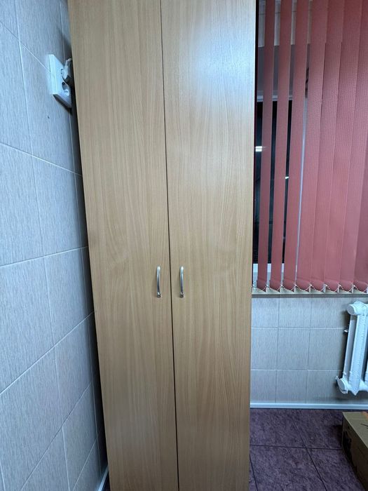 Шкаф б/у в прихожую