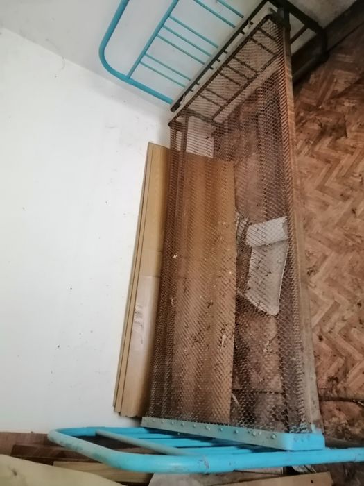 Продам железную кровать