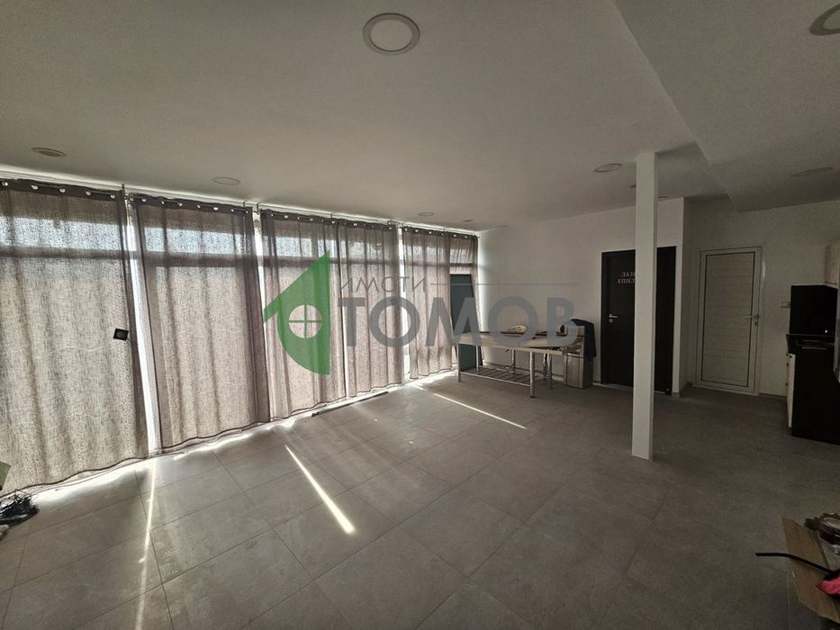 Продава се Офис в Стара Загора, Център - 69 кв.м за 822 €/кв.м - Снимка #1