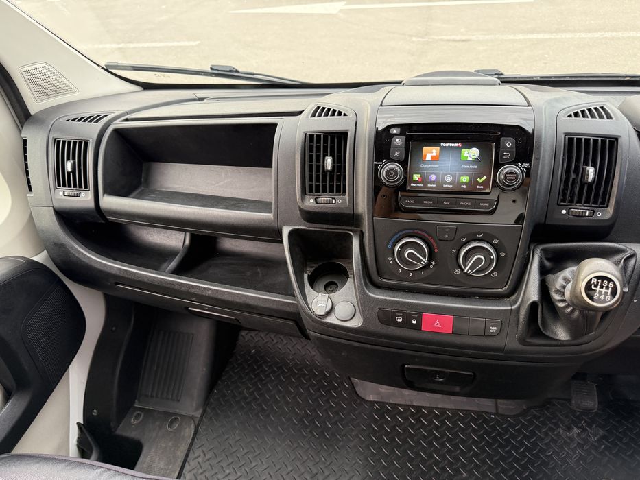 Peugeot boxer 2.2 din 2015