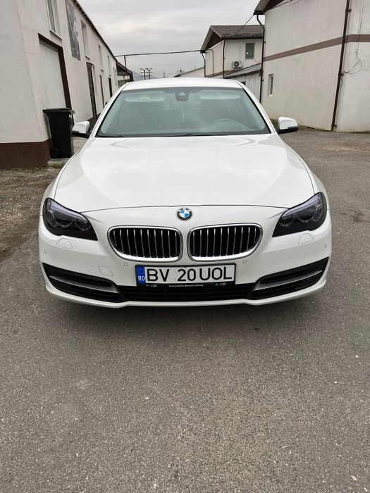 Inchirieri auto  de la 7,99 eur/zi  si microbuze incepand de la 30€/zi