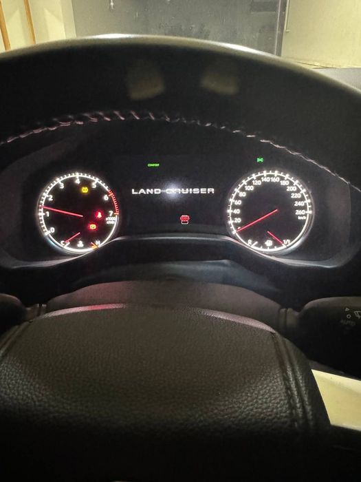 2023 yilda ishlab chiqarilgan Toyota Land Cruiser 300 full avtomobili