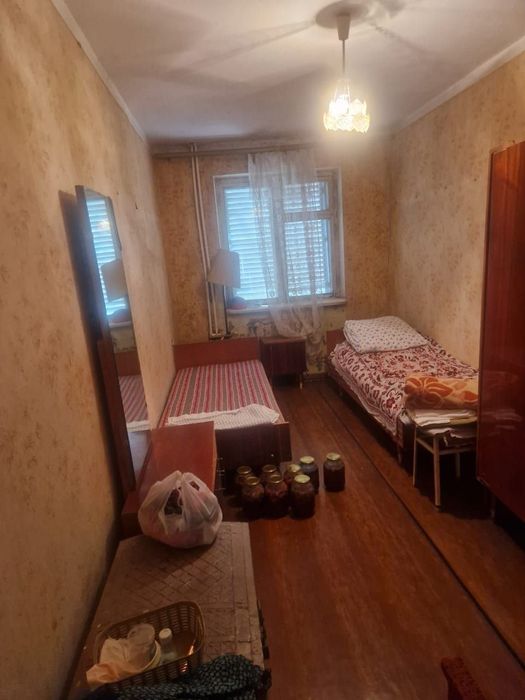 Квартира 2этаж  вторичка