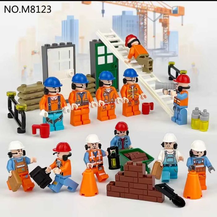 Set figurine tip Lego 12 muncitori constructii M8123