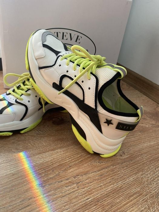 Steve Madden маратонки