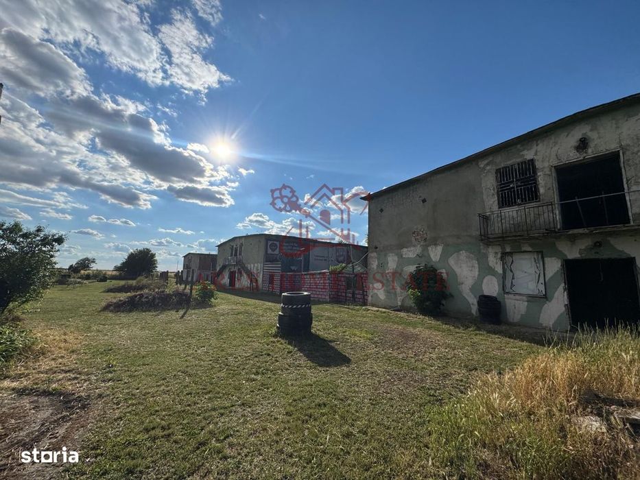 Platformă industrială cu acces E671 | 39.726 mp teren