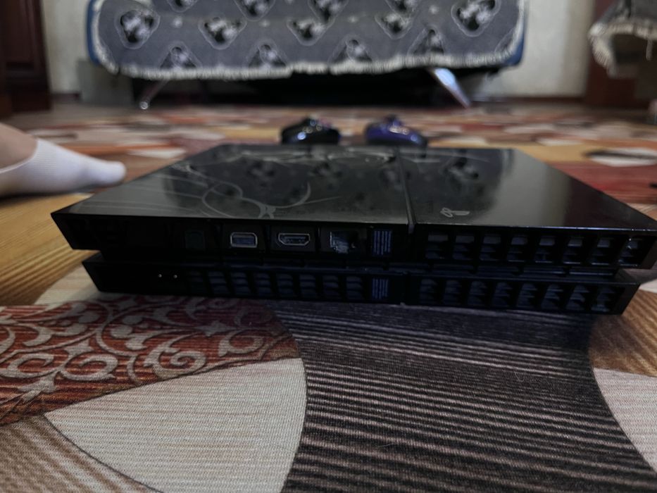 В продаже sony playstation4 slim