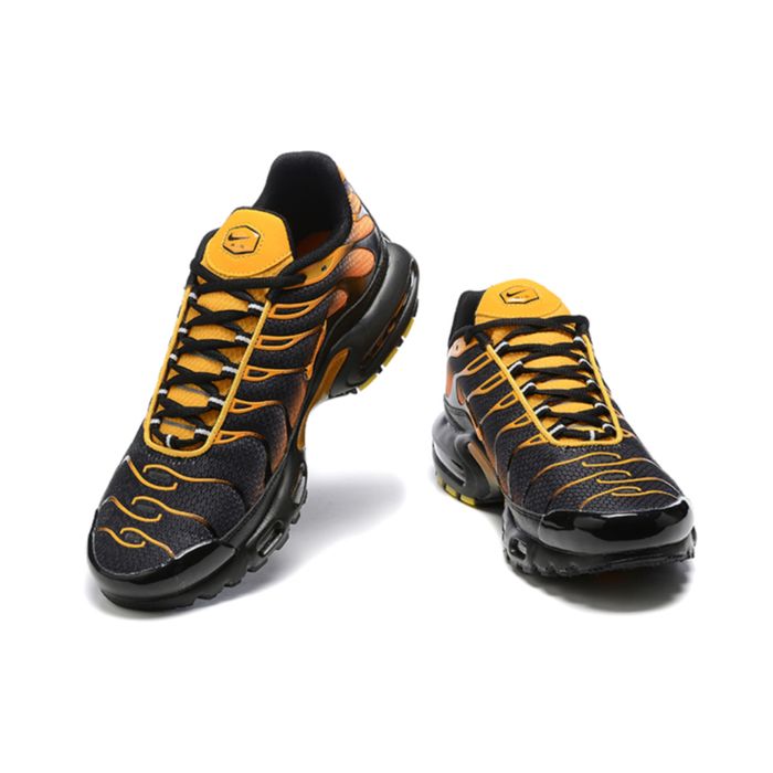 Кроссовки Nike Air Max tn