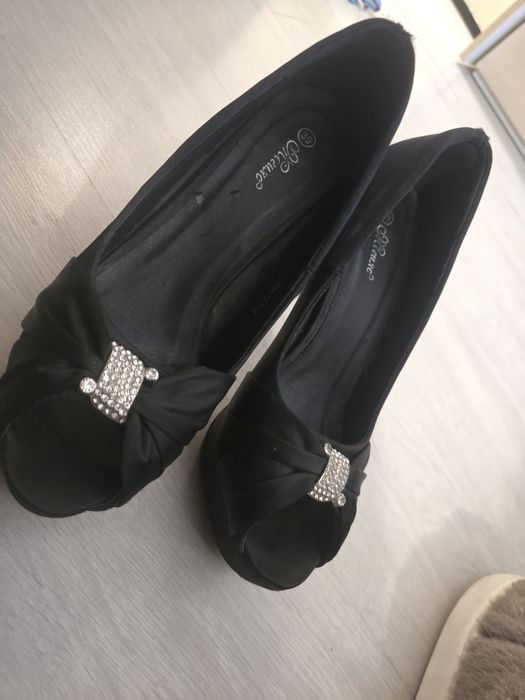 Официални  дамски обувки