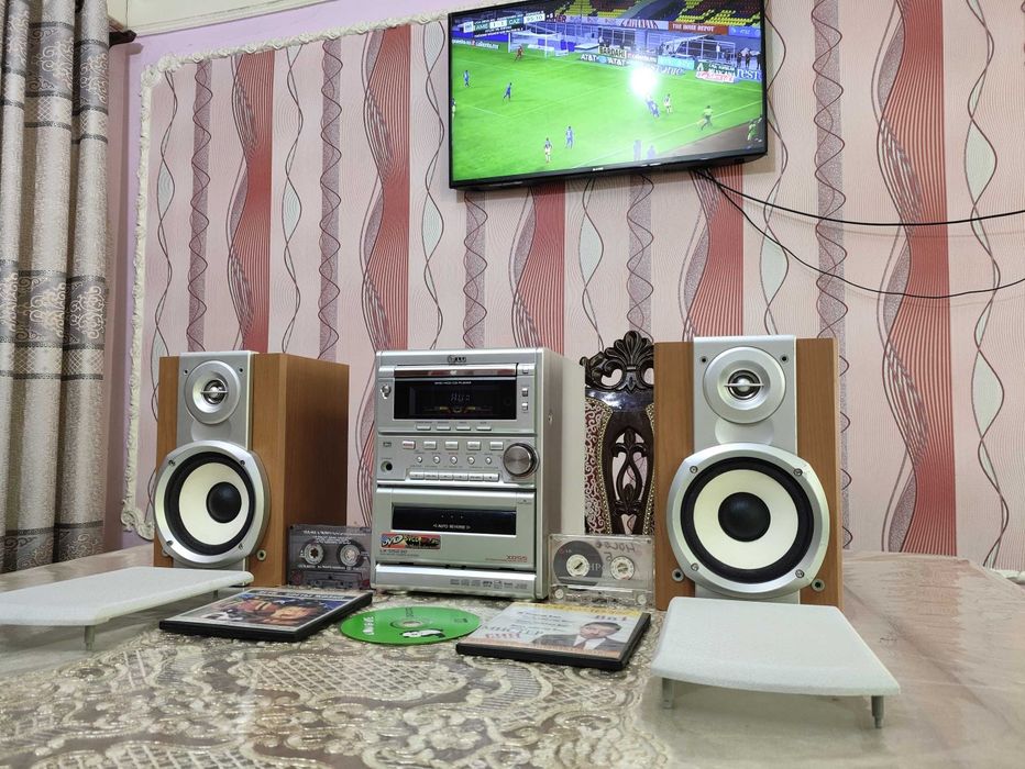 Orginal LG 100% ishlaydi mini muzikalniy sentr sotiladi dvd format