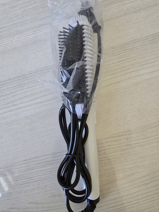 Расчёска выпрямитель.