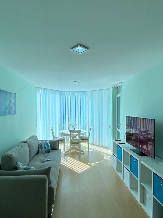 Дава се под наем Двустаен апартамент в к.к. Св.Св. Константин и Елена - 58 кв.м за 306 € - Снимка #3