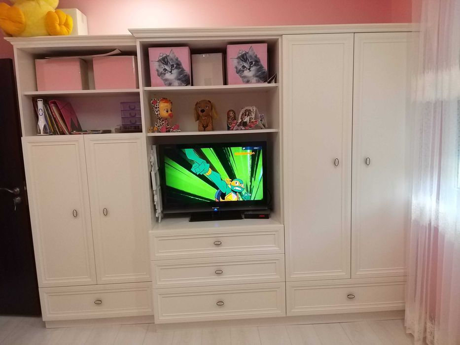 Детско-юношеско обзавеждане за момиче